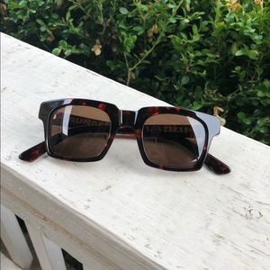 Electric Bunsen sunglasses